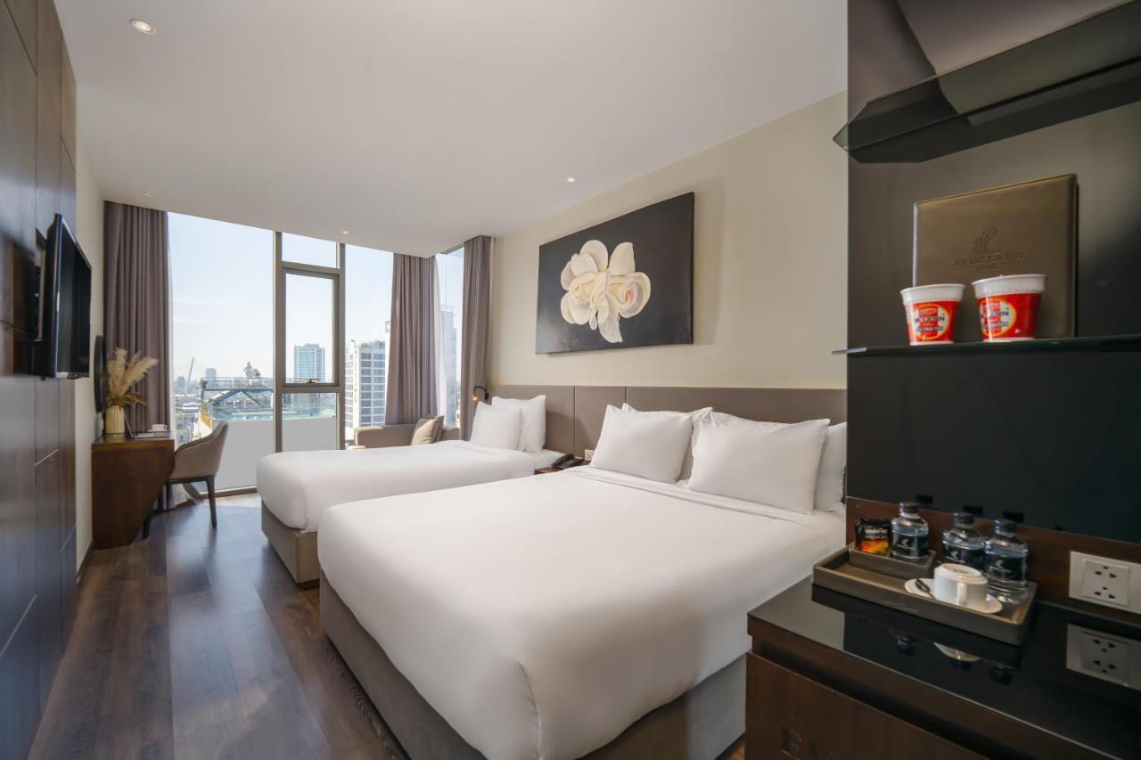 Everland Hotel 4*